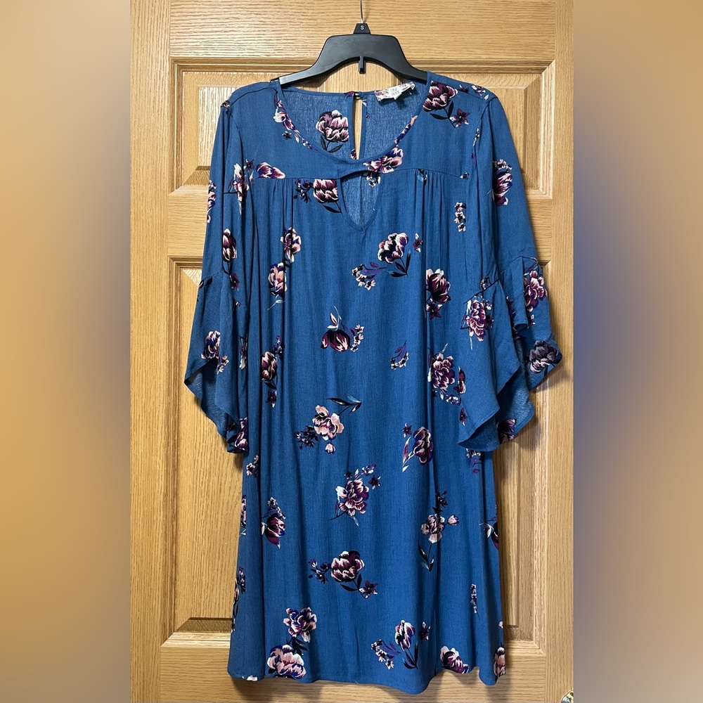 Beautiful blue floral dress